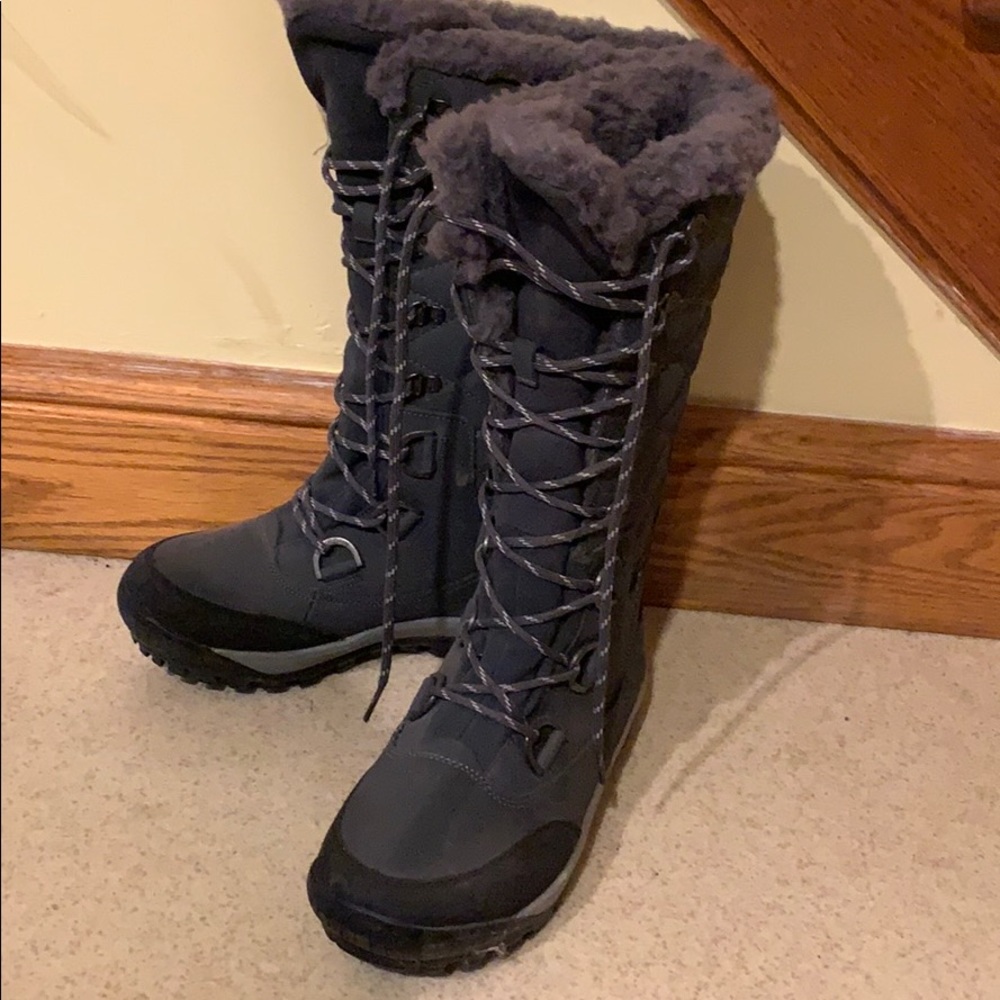 Bear paw boots